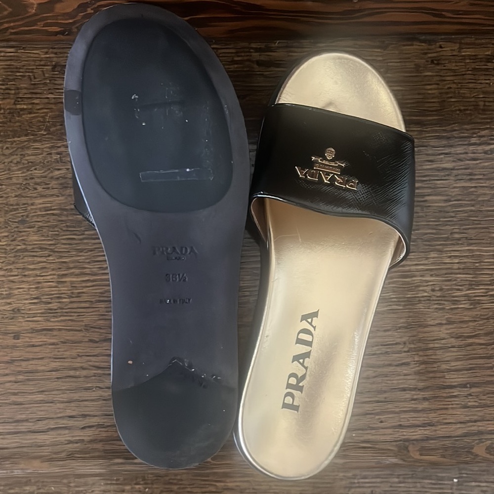 Prada Gold and black slip on sandals - Picture 2 of 3